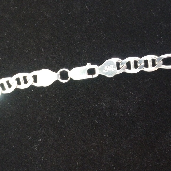 Silver Chain - Picture 3 of 3
